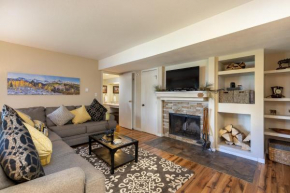 1095 Wild Irishman condo